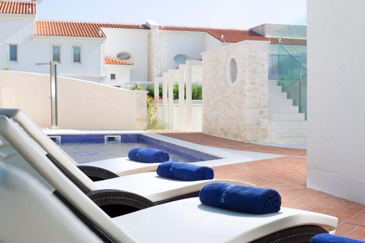 Villa Sylvia By Hmz Villas Tar-Vabriga Eksteriør billede